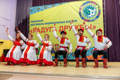22 ноября в Доме культуры села Батово состоится районный фестиваль национальных культур «Радуга дружбы», приуроченный к 95-летию Югры и 102-летию Ханты-Мансийского района