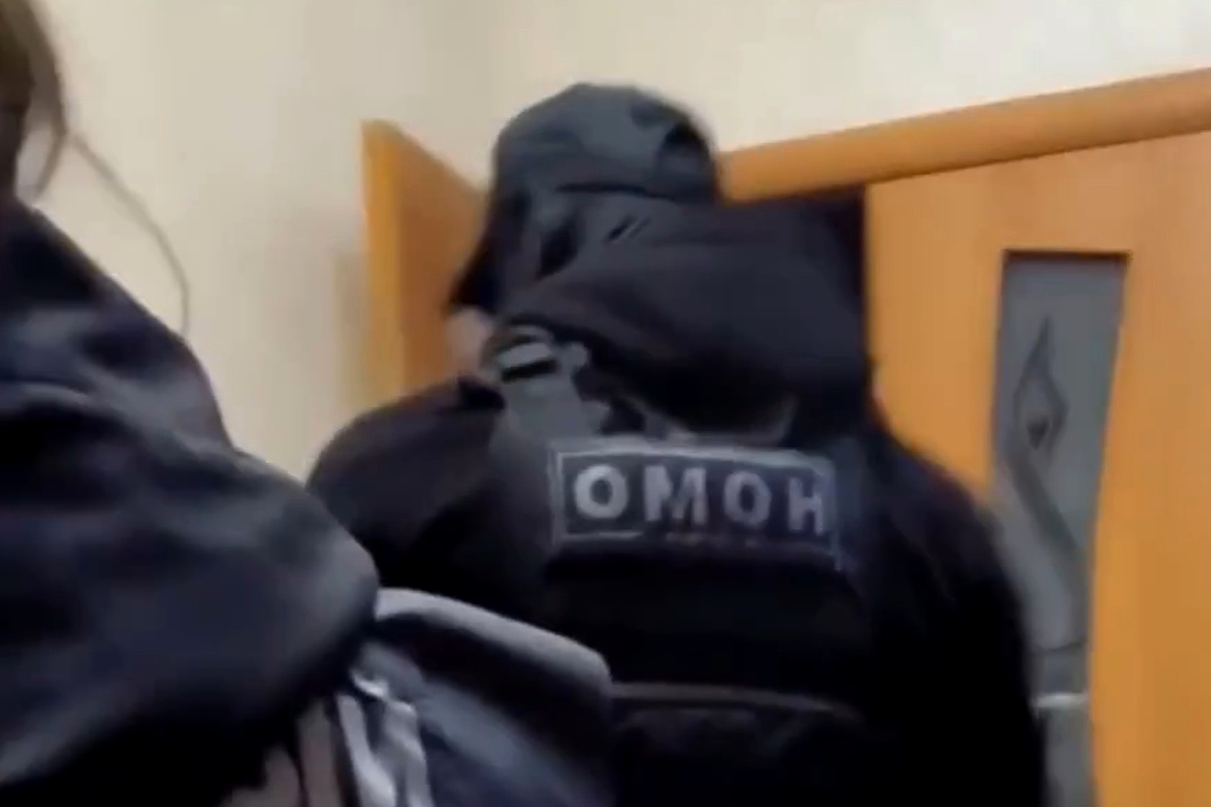 В Югре при участии ОМОН Росгвардии пресечено мошенничество в особо крупном размере
