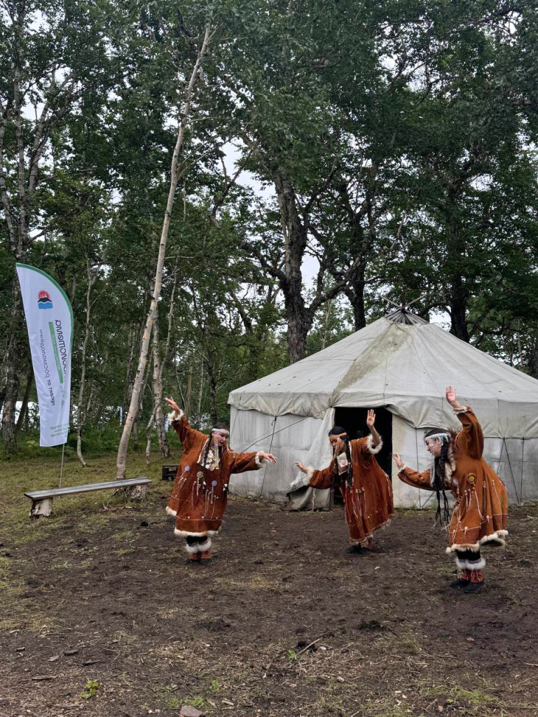 5 photo_5253830315930154328_y.jpg