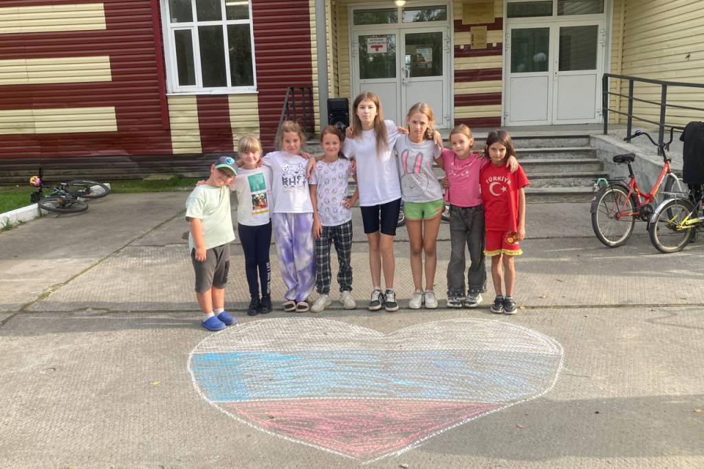 10 photo_5278743969515305565_y.jpg